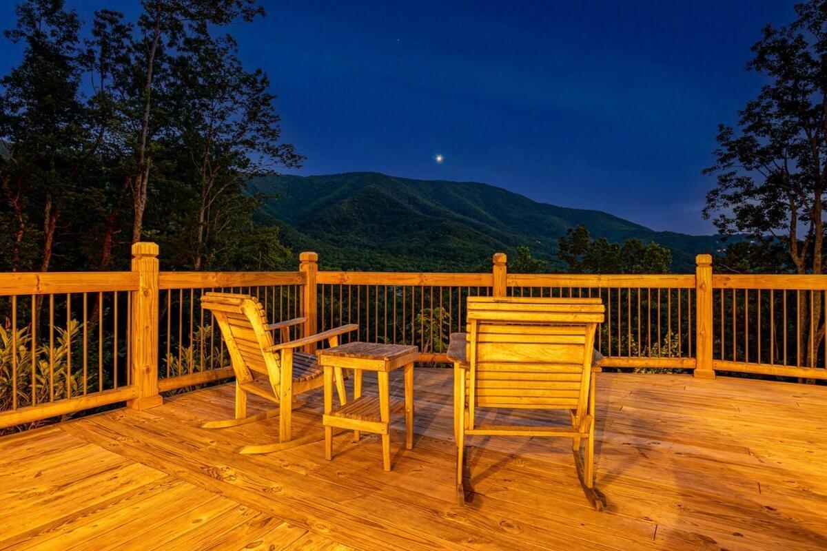 Firefly Cove - Private Theater And Mountain Views! Vila Sevierville Exterior foto